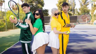 MomSwap – Kenzie Taylor & Mona Azar – Serving Balls!